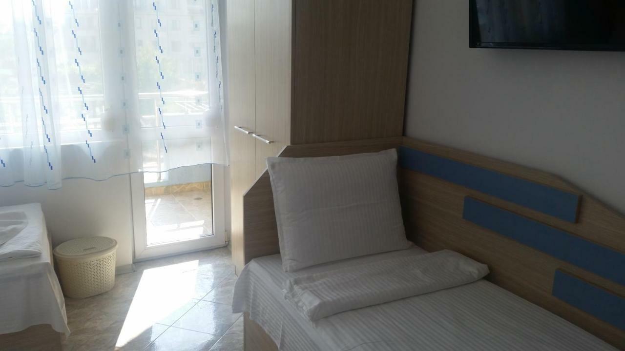 Blue House Apartment Tsarevo Exterior photo